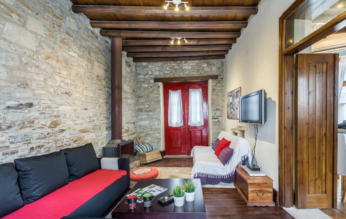 Redblue Door Two Traditional Listed Houses Pano Lefkara Luaran gambar